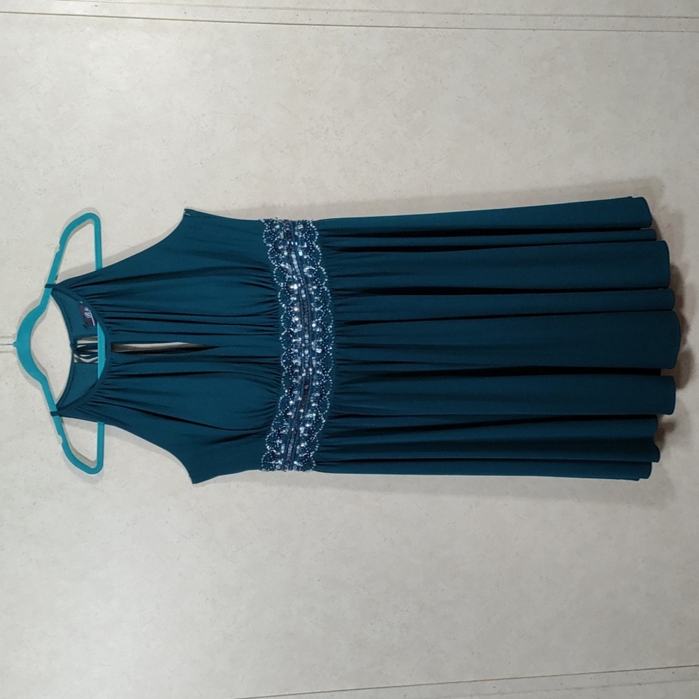 G187 R & M Collection green beaded & sequins party dress 14W NEW